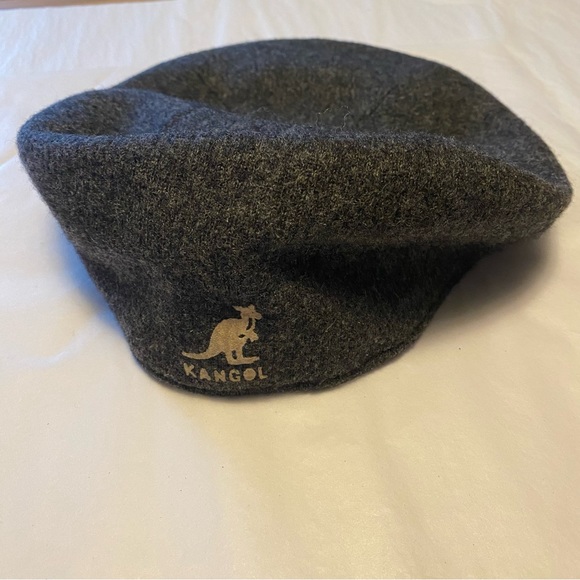 Kangol Other - KANGOL Gray Tweed Cap Size Large Vintage?